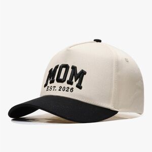 MOM EST. 2026 Embroidered Hat – Adjustable Snapback – 100% Cotton